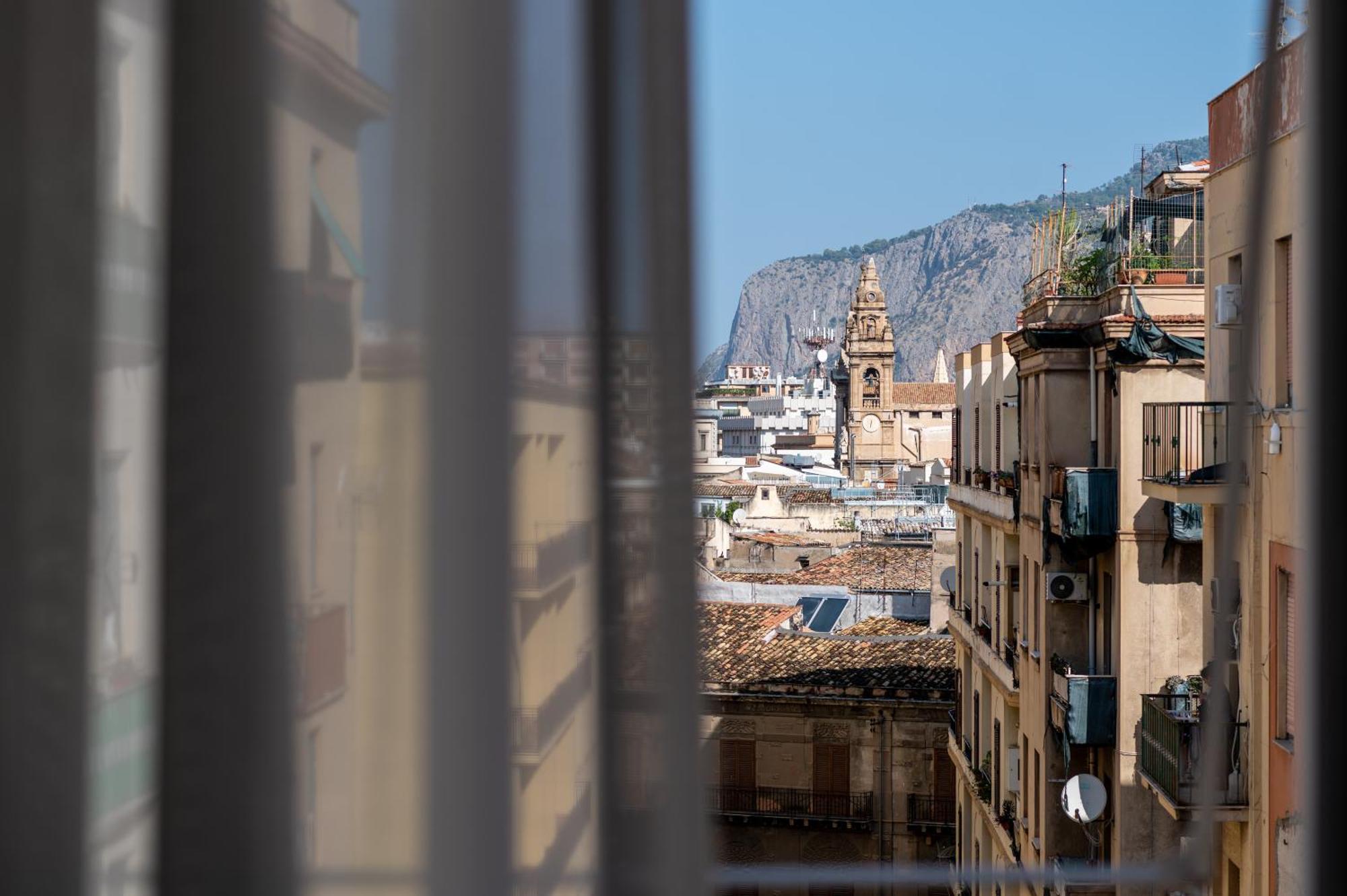 Apartamento La Maiolica - Centro Storico Palermo Exterior foto